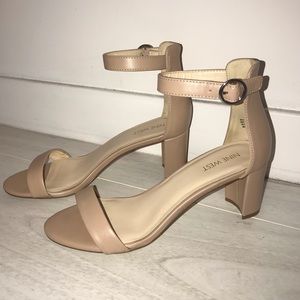 Nine West beige heels